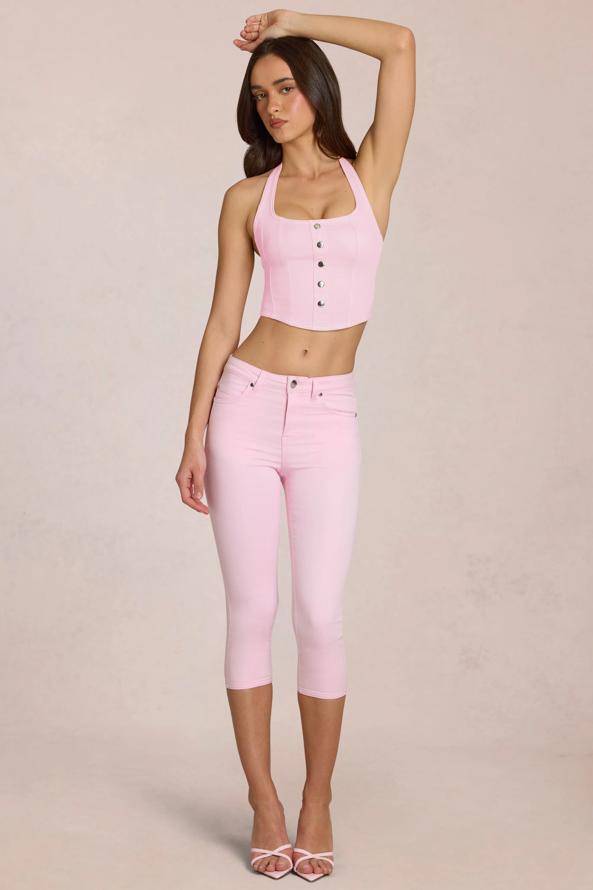 Mid-Rise Capri Jeans in Blossom Pink - Image 4