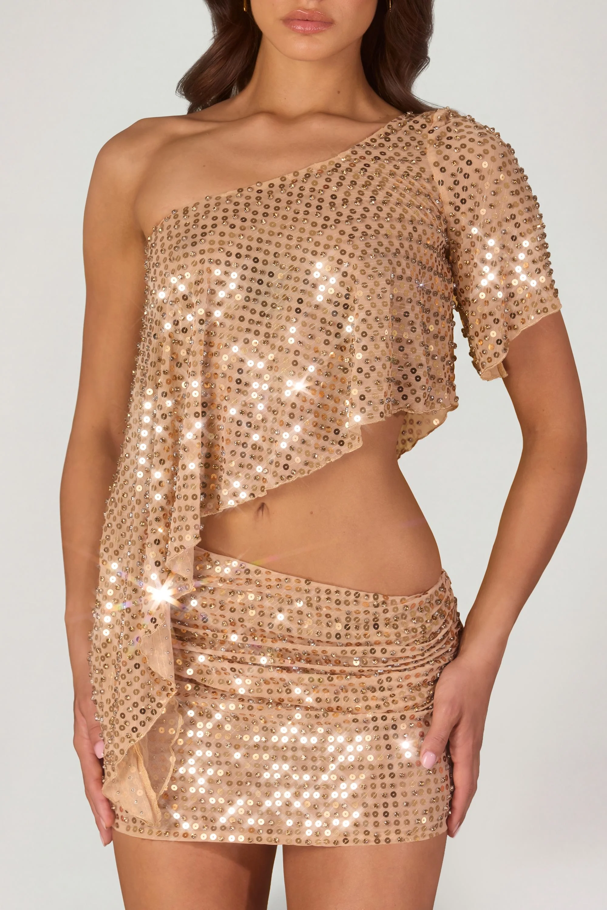 Embellished One-Shoulder Asymmetric Top in Gold - Image 4