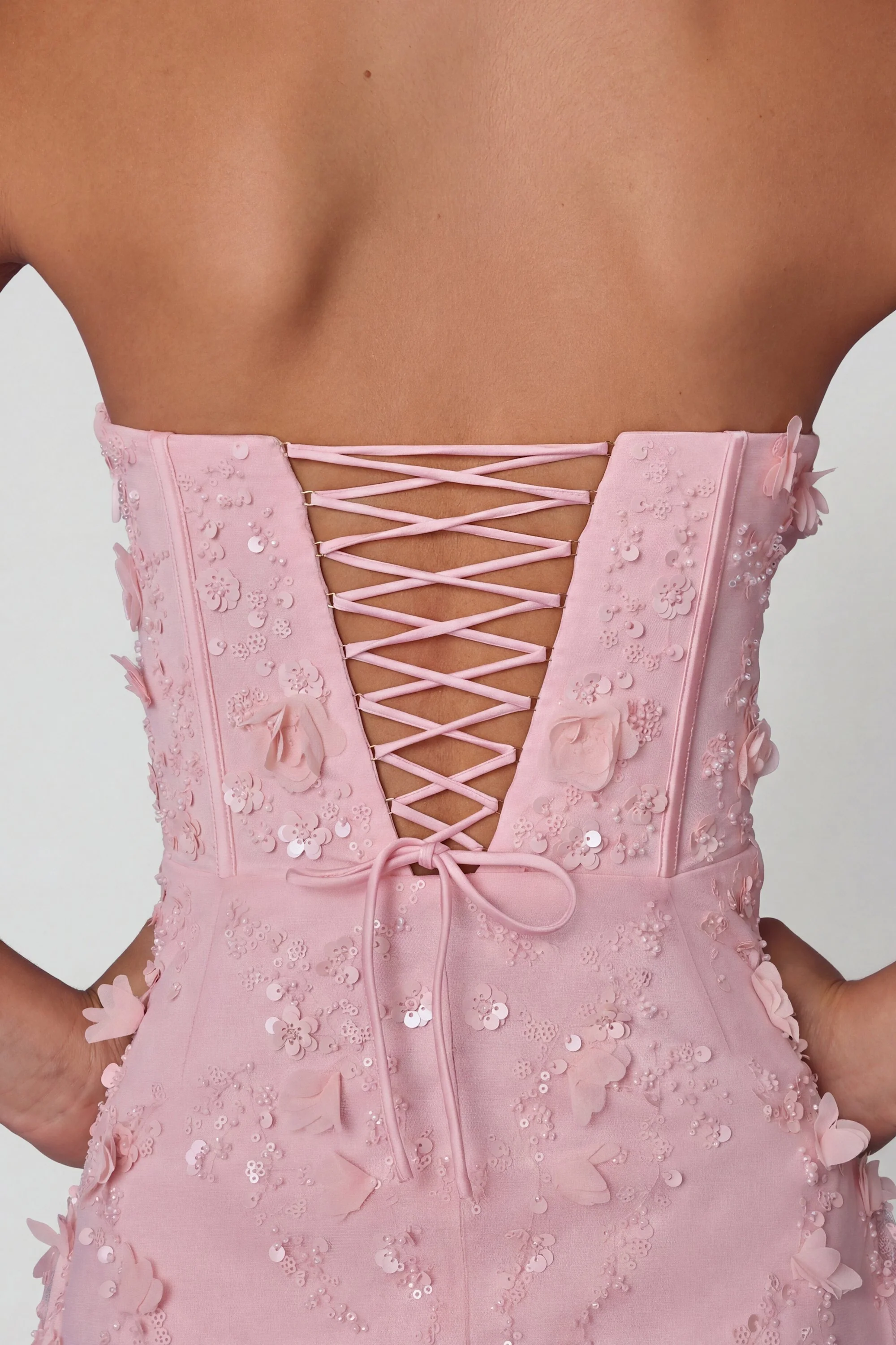 Lace-Up Corset Midaxi Dress with Split in Soft Pink - Image 4