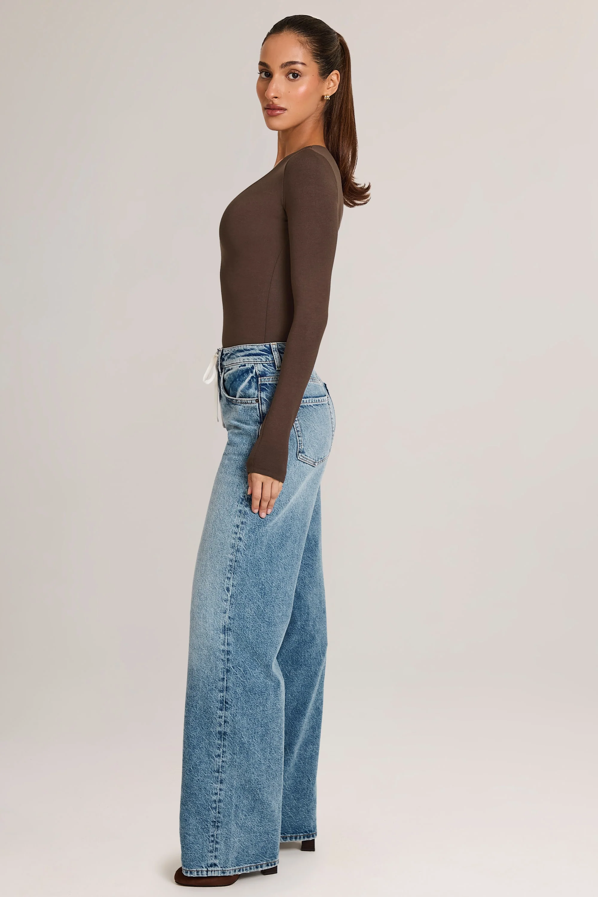 Drawstring Straight-Leg Jeans in Mid Wash - Image 3