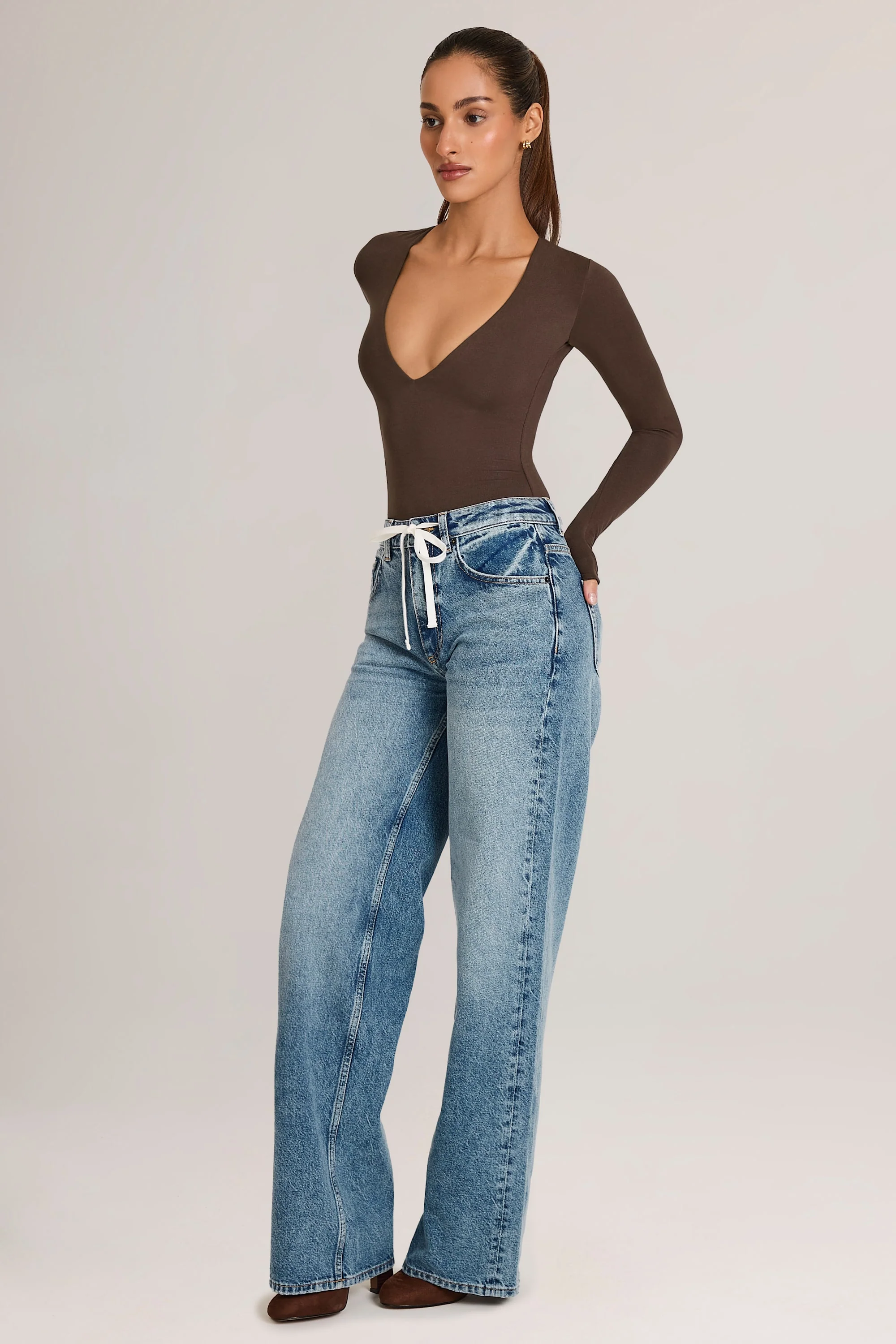 Drawstring Straight-Leg Jeans in Mid Wash - Image 6