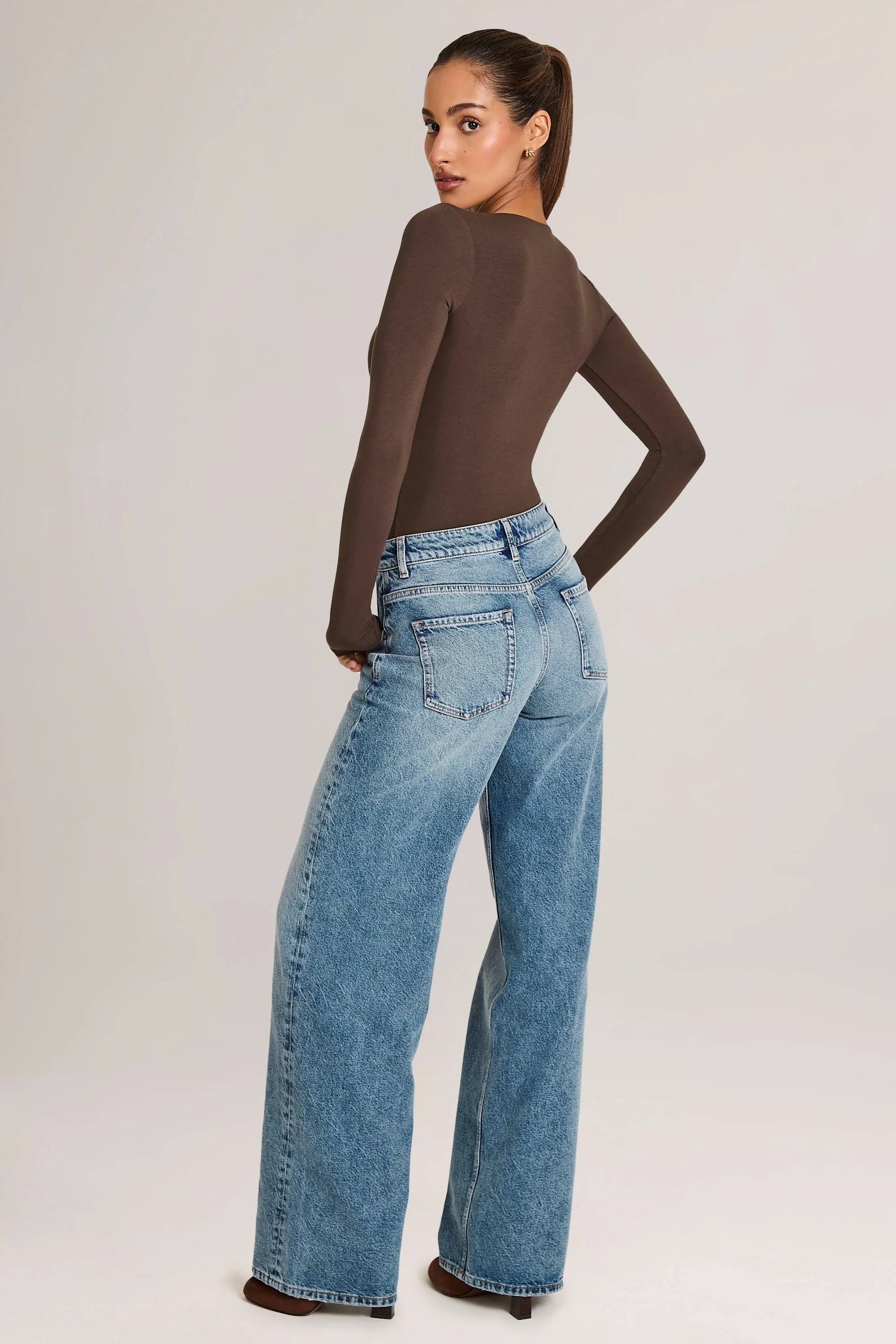 Drawstring Straight-Leg Jeans in Mid Wash - Image 7