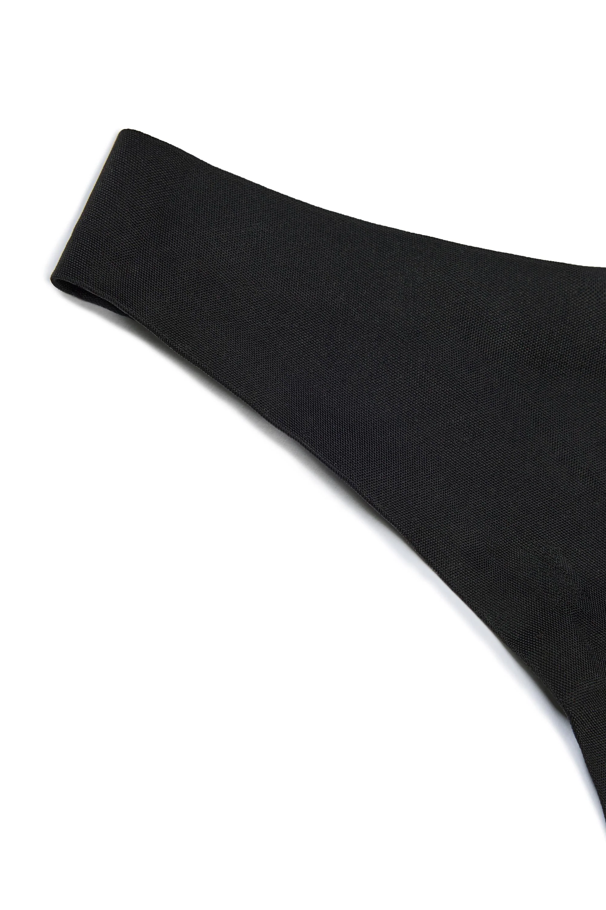 Seamless Knit Thong in Black - Image 3