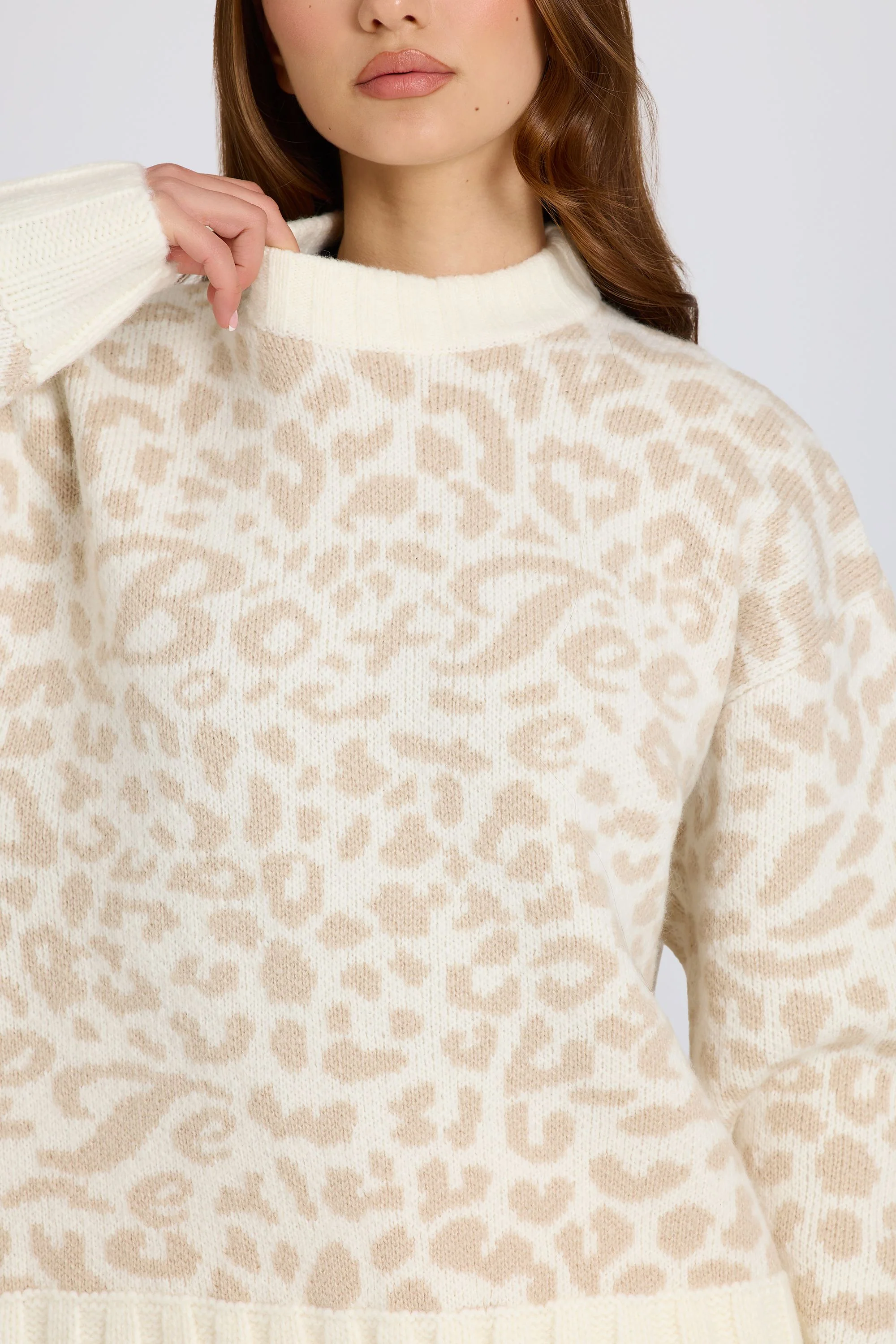 Jacquard-Knit Oversized Jumper in Ice - Image 6