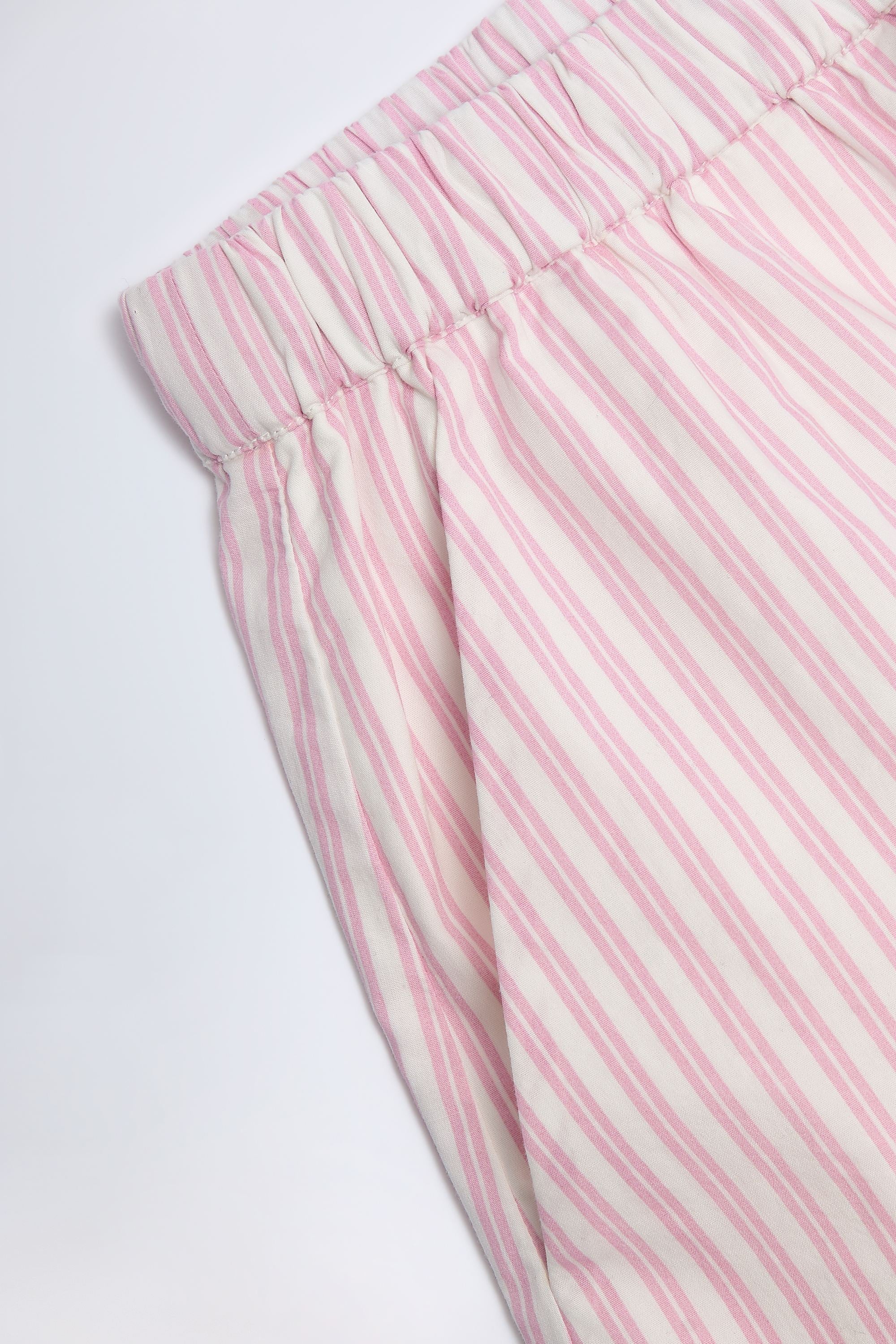 Mid-Rise Cotton-Poplin Shorts in Pink Stripe - Image 5