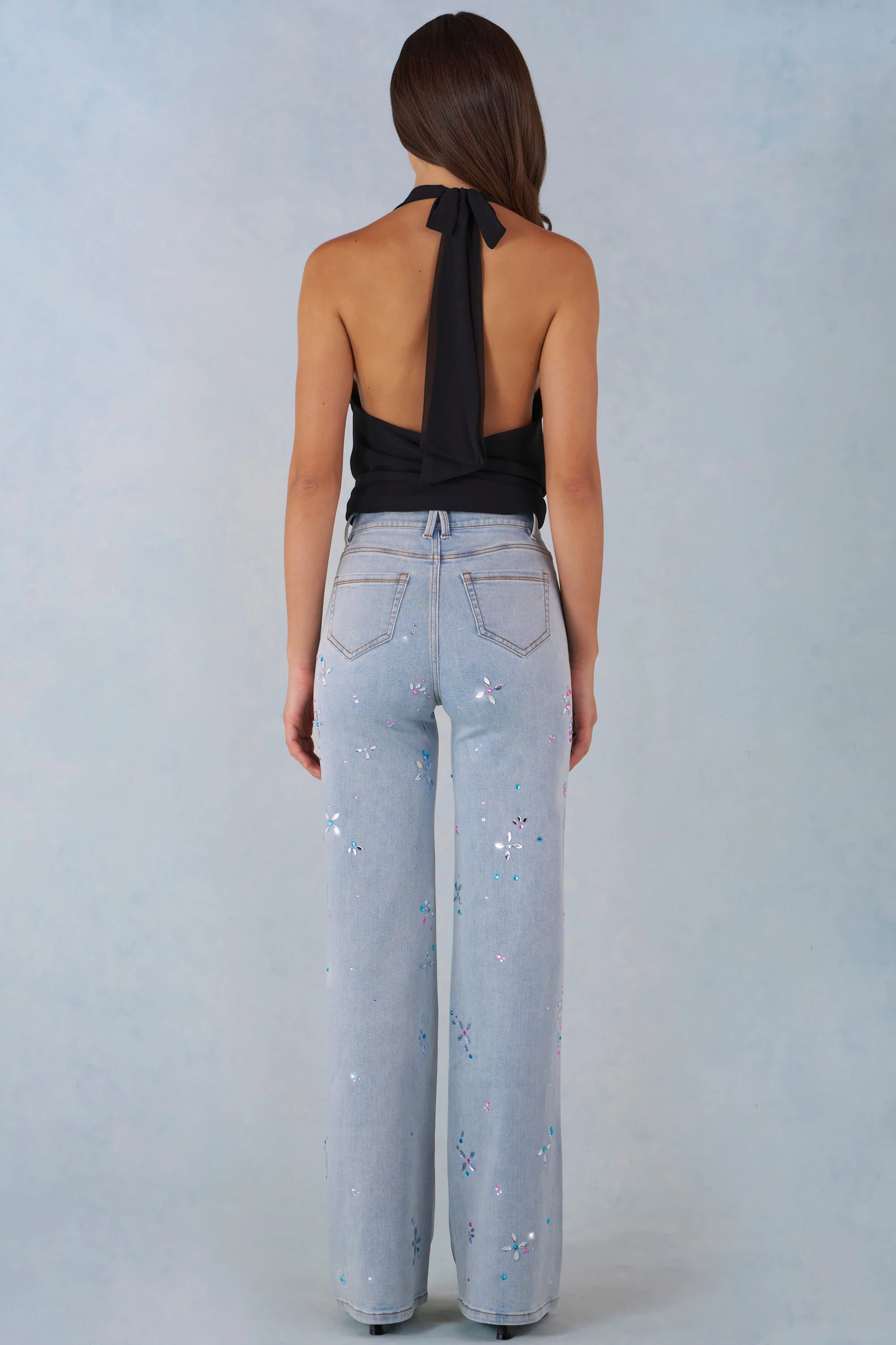 Mid-Rise Straight-Leg Jeans in Light Denim - Image 3