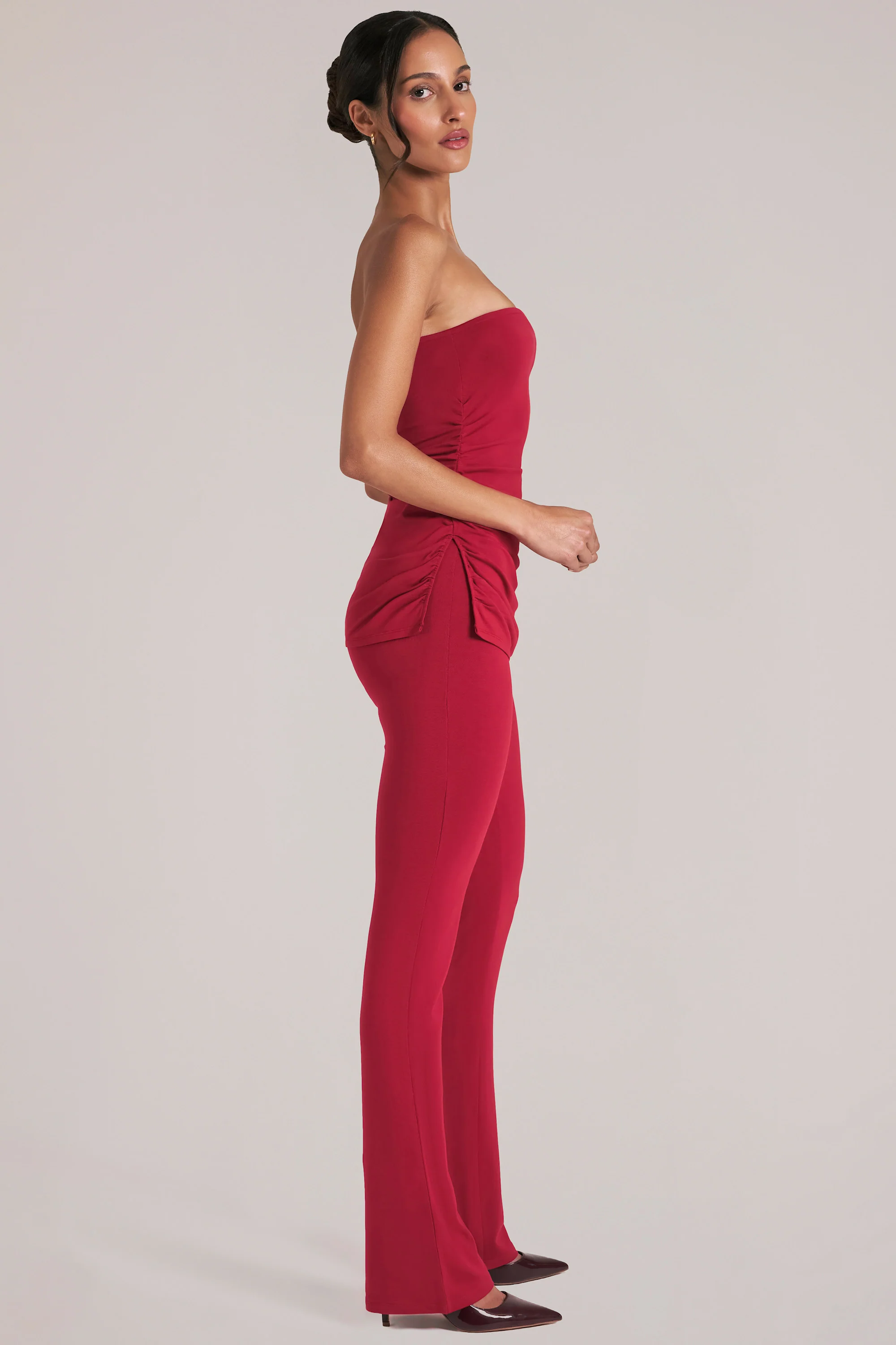 Mid-Rise Fitted Trousers  in Cherry Red - Image 3