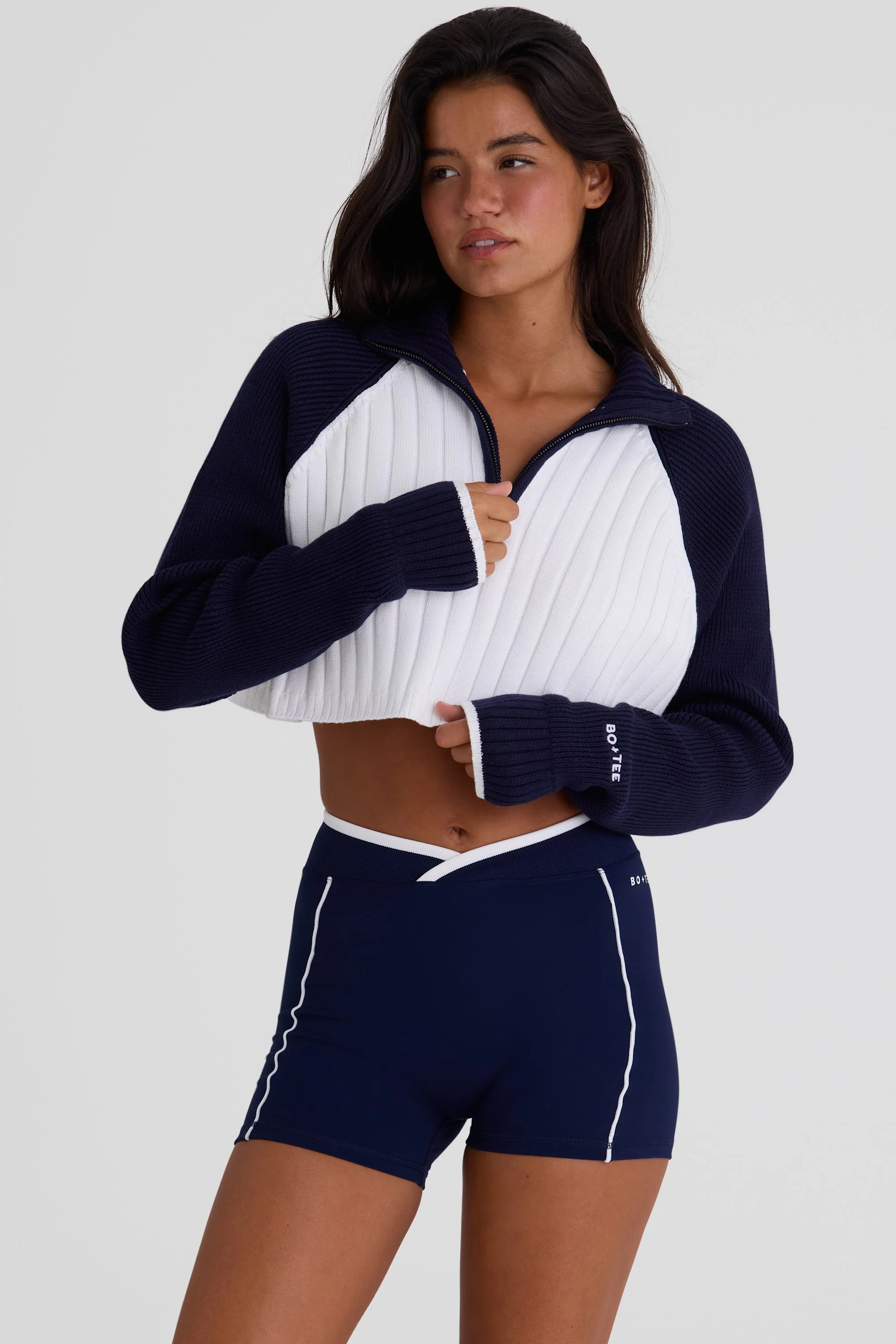 Ribbed Knit Quarter-Zip Cropped Jumper in Midnight - Image 4