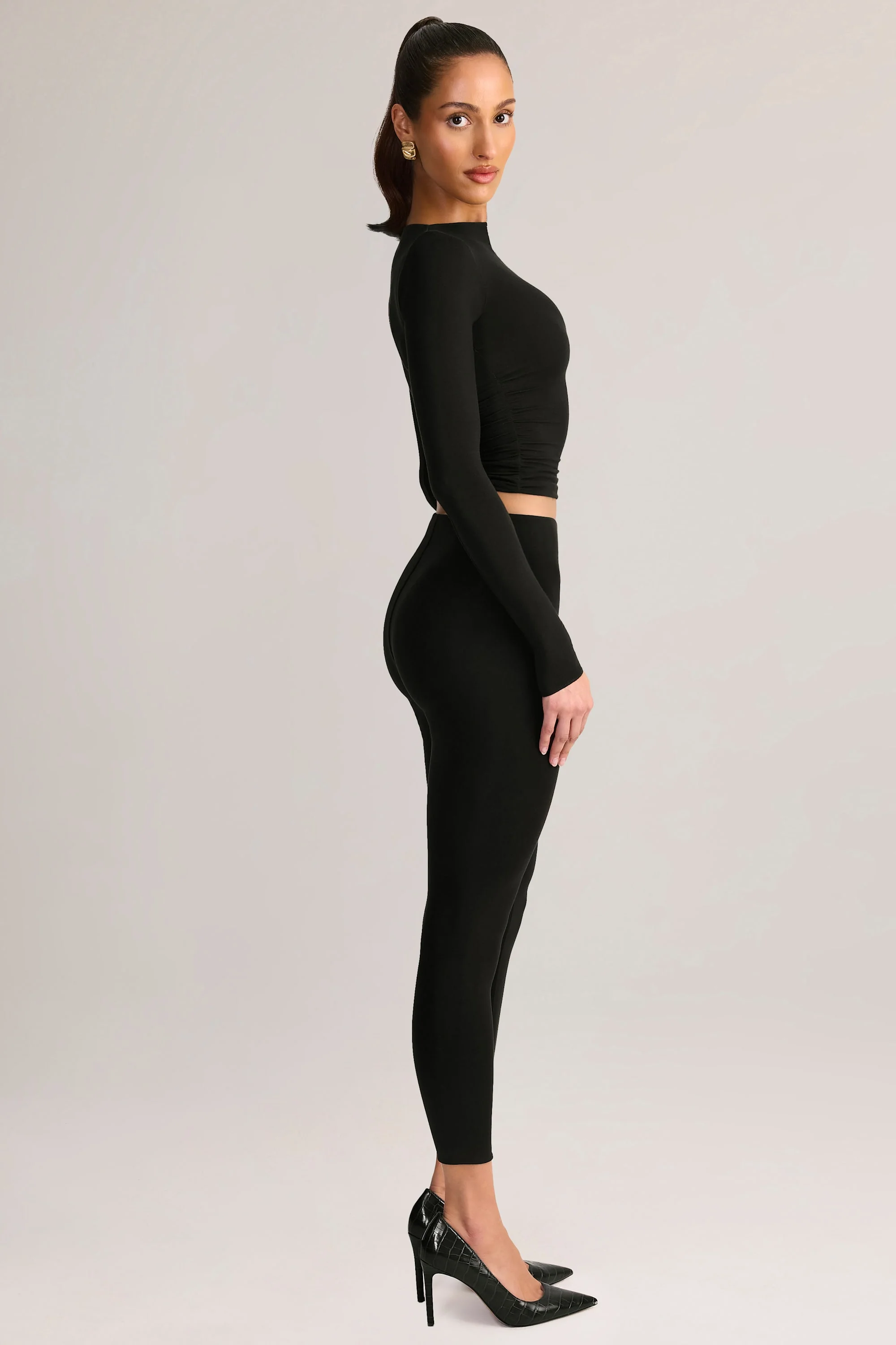 Modal Mid-Rise Cropped Leggings in Black - Image 3