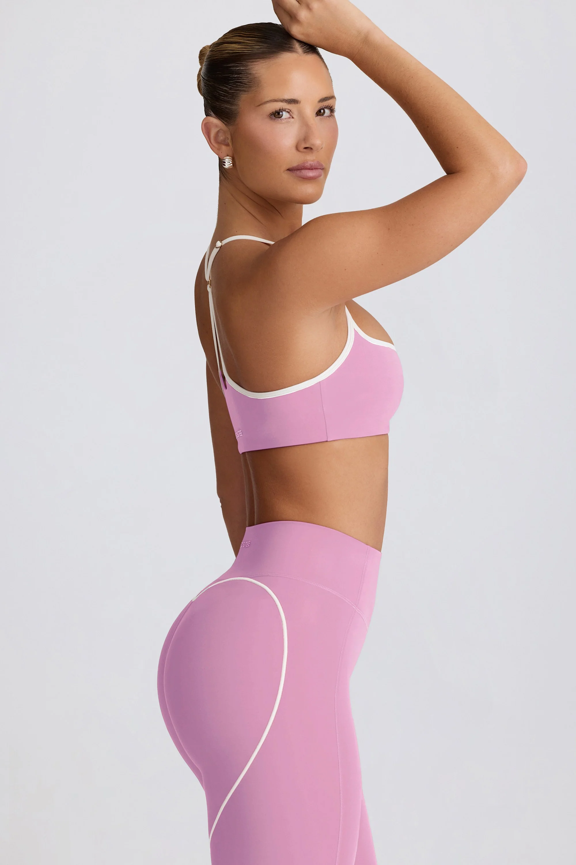 Soft Active Sweetheart-Neck Sports Bra in Dusty Pink - Image 3