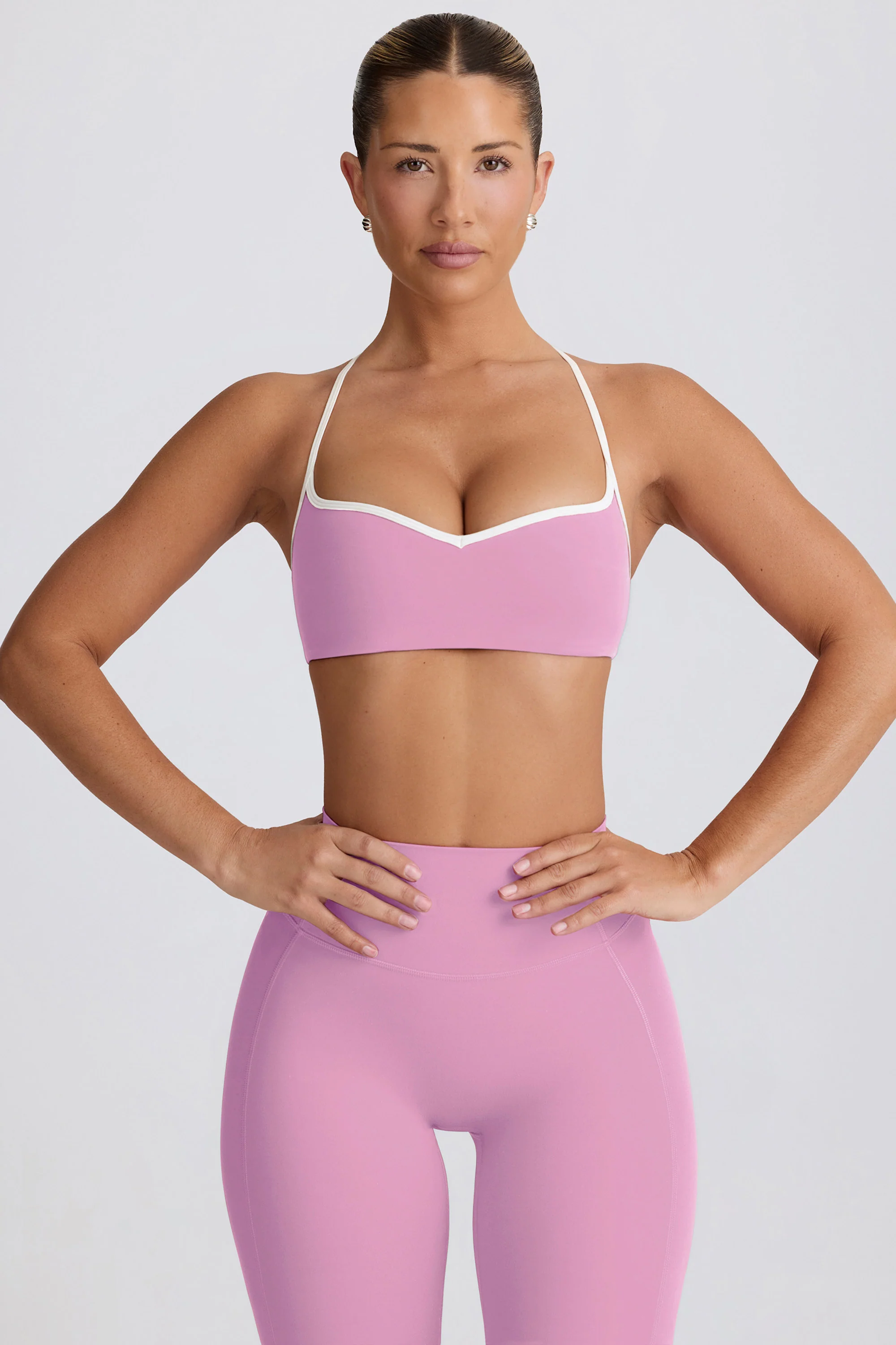 Soft Active Sweetheart-Neck Sports Bra in Dusty Pink - Image 5