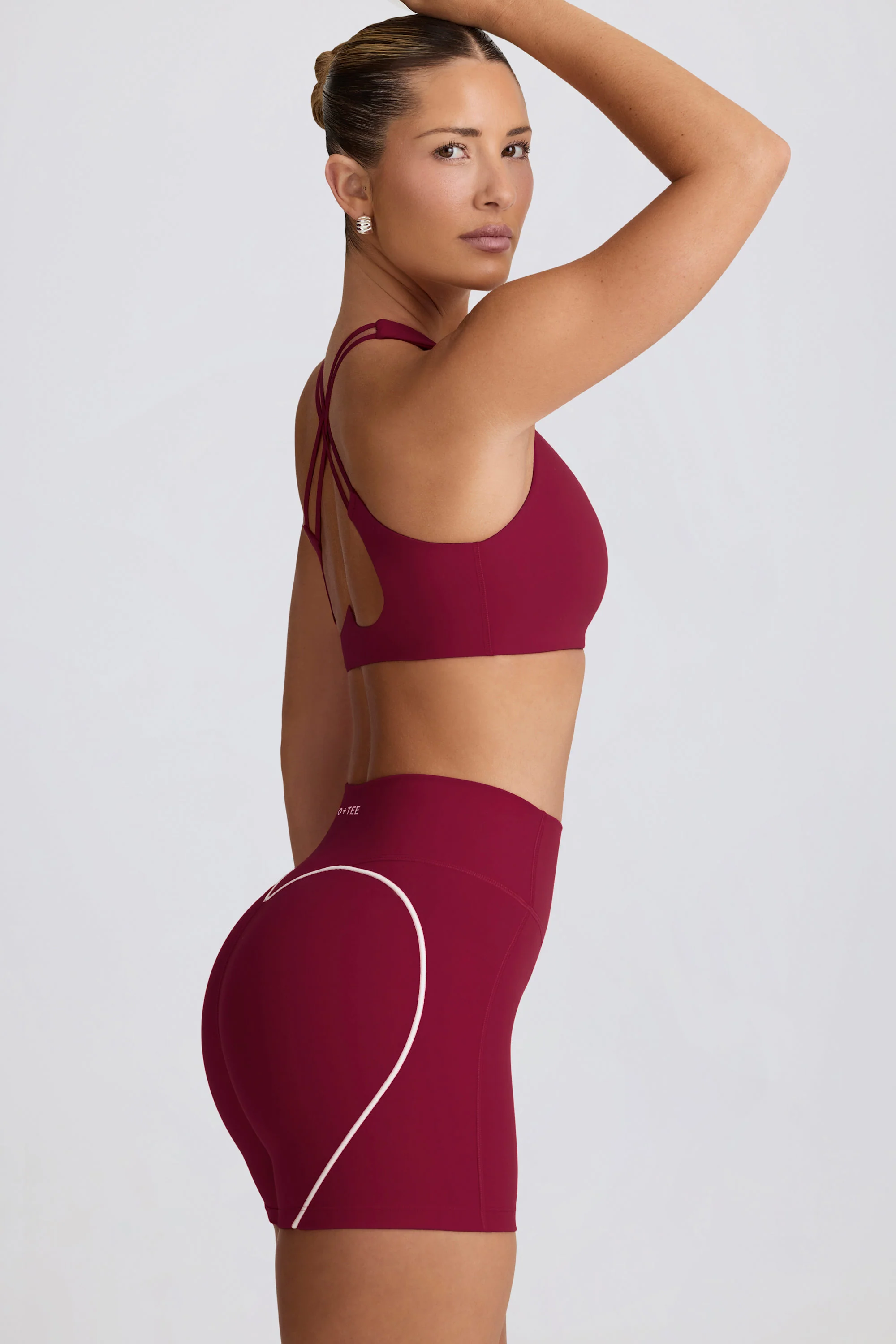 Soft Active V-Neck Sports Bra in Burgundy - Image 3