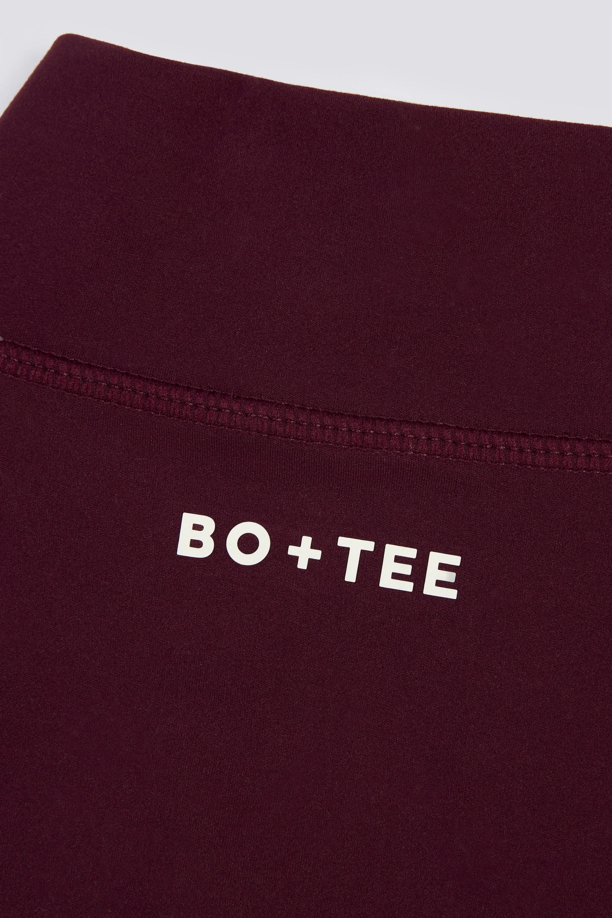 Soft Active Zip-Up Cropped Jacket in Burgundy - Image 5