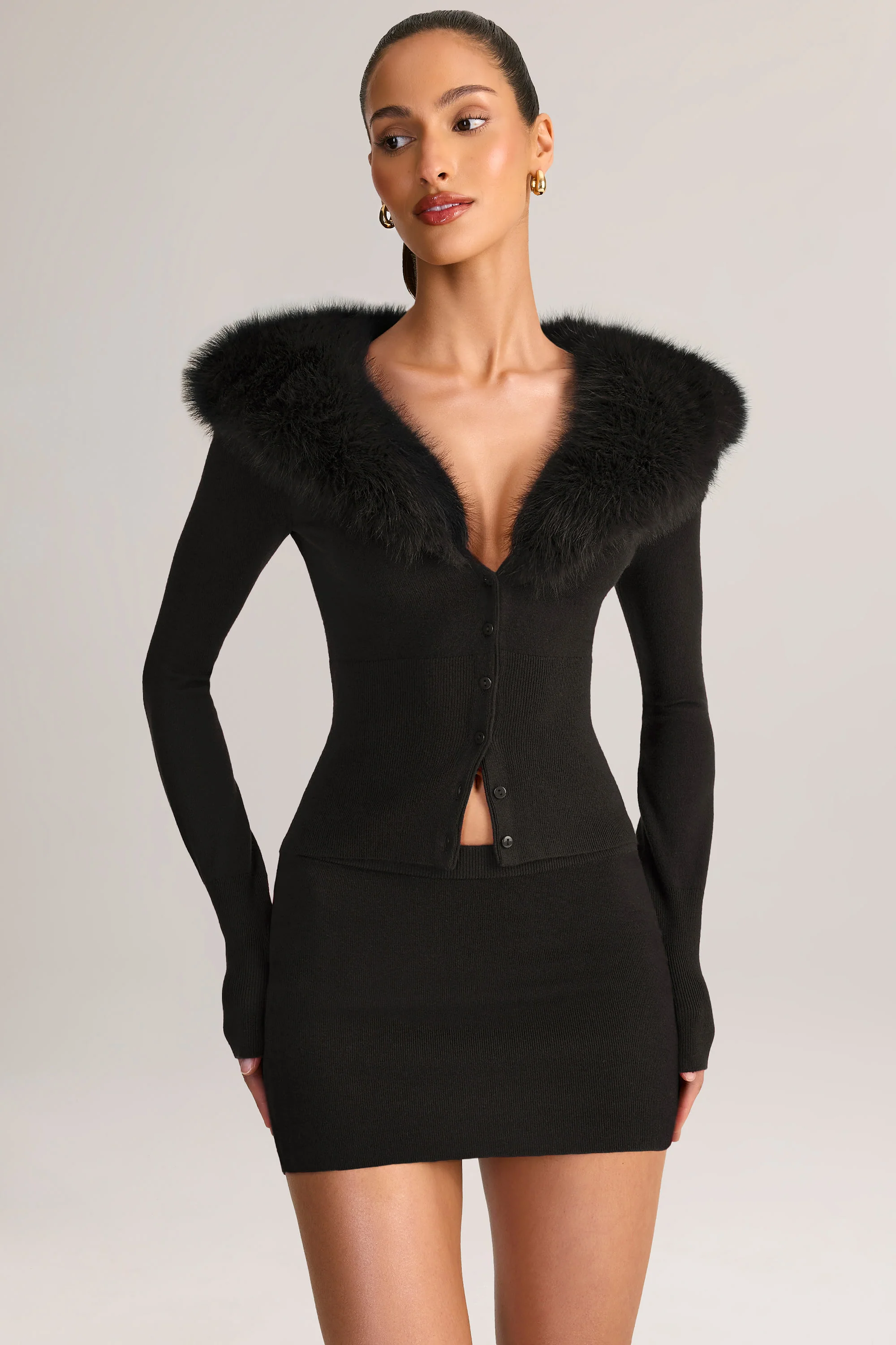 Knit Mid-Rise Mini Skirt in Black - Image 8