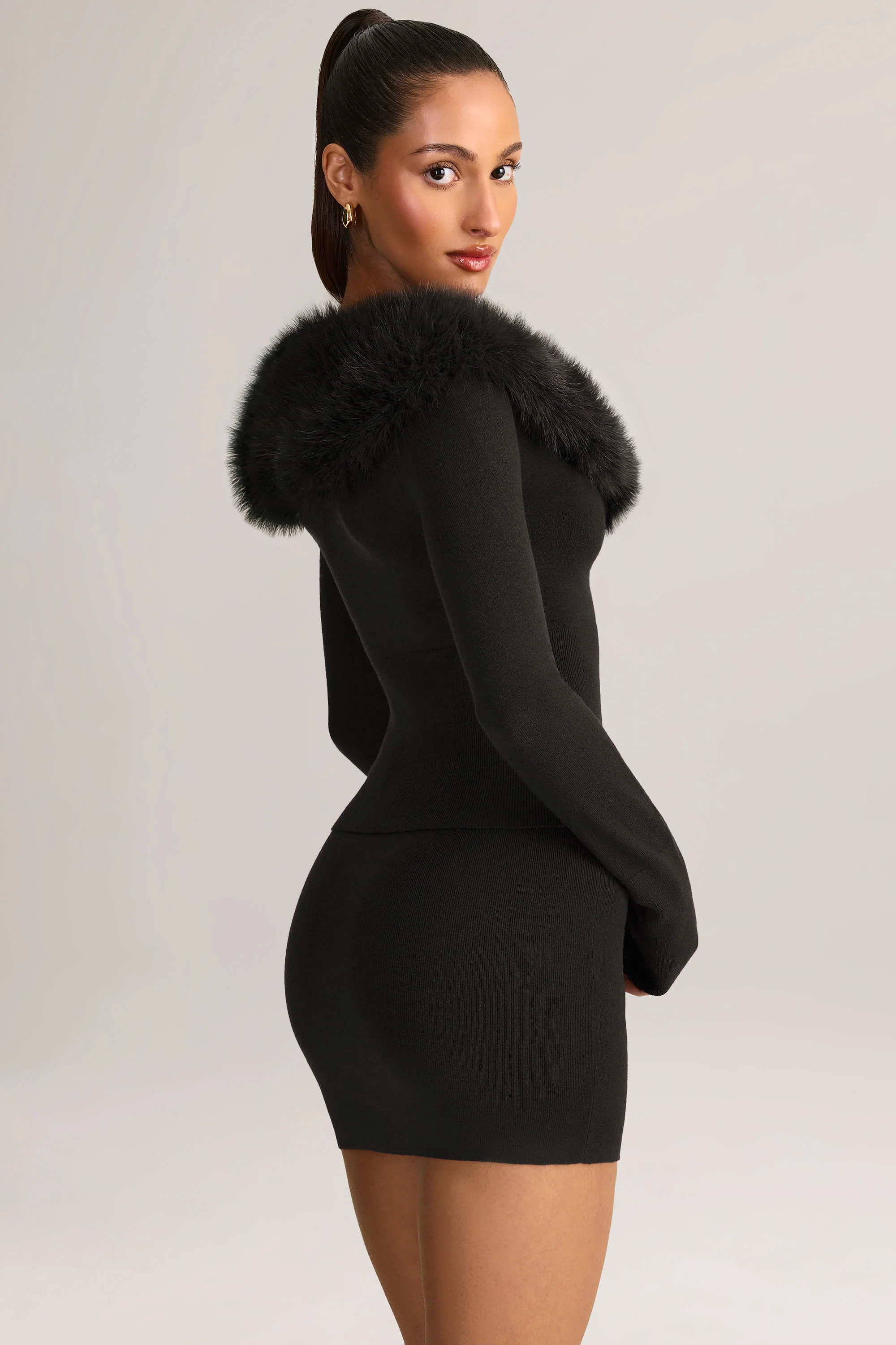 Knit Mid-Rise Mini Skirt in Black - Image 9