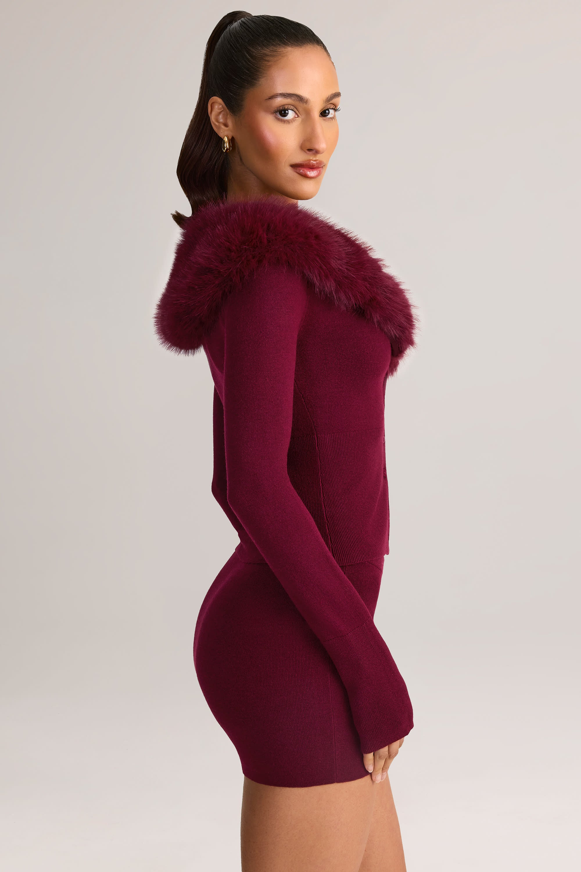 Knit Mid-Rise Mini Skirt in Wine - Image 3