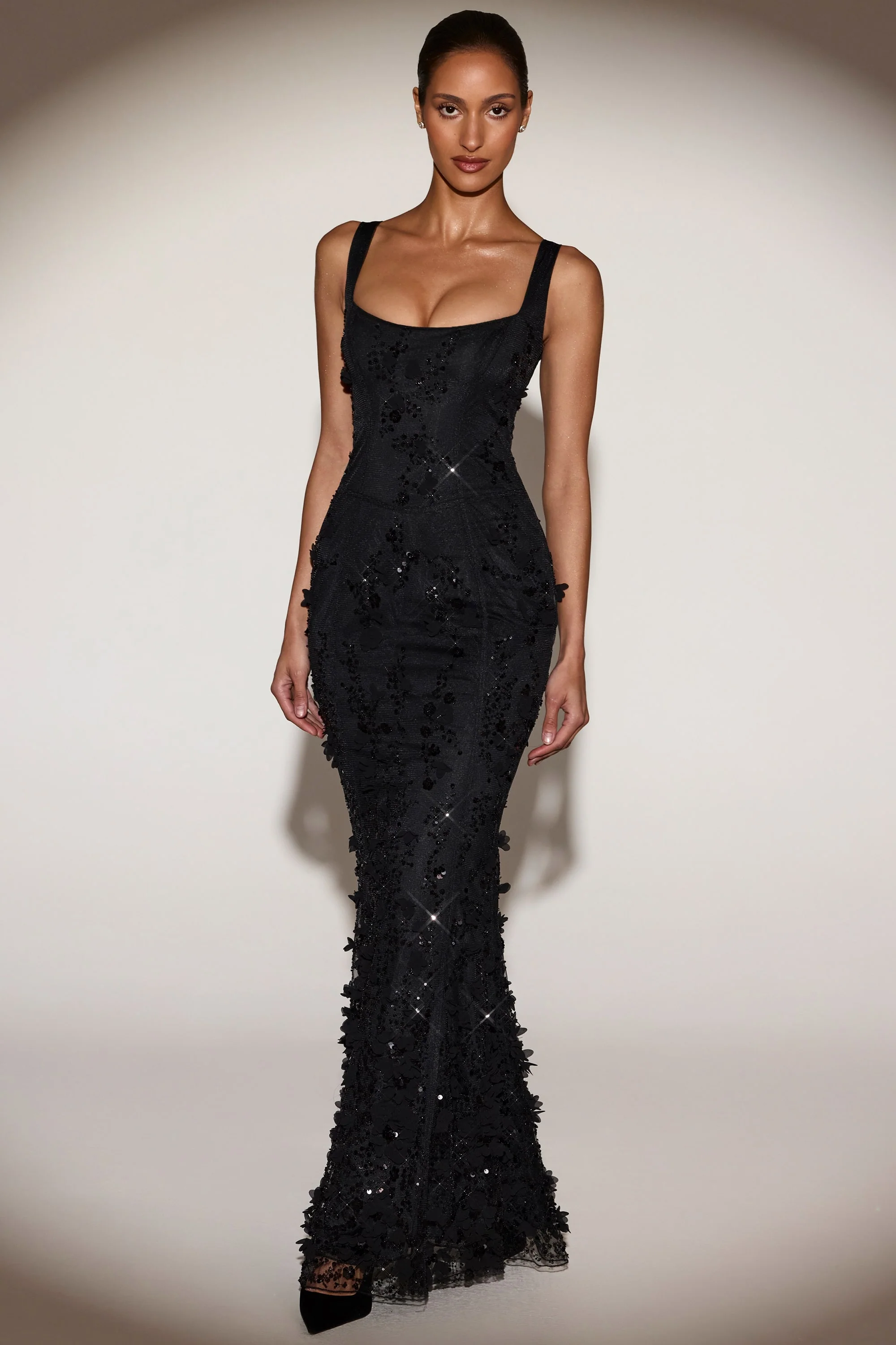 Embellished Appliqué Soft-Scoop Corset Gown in Black - Image 7