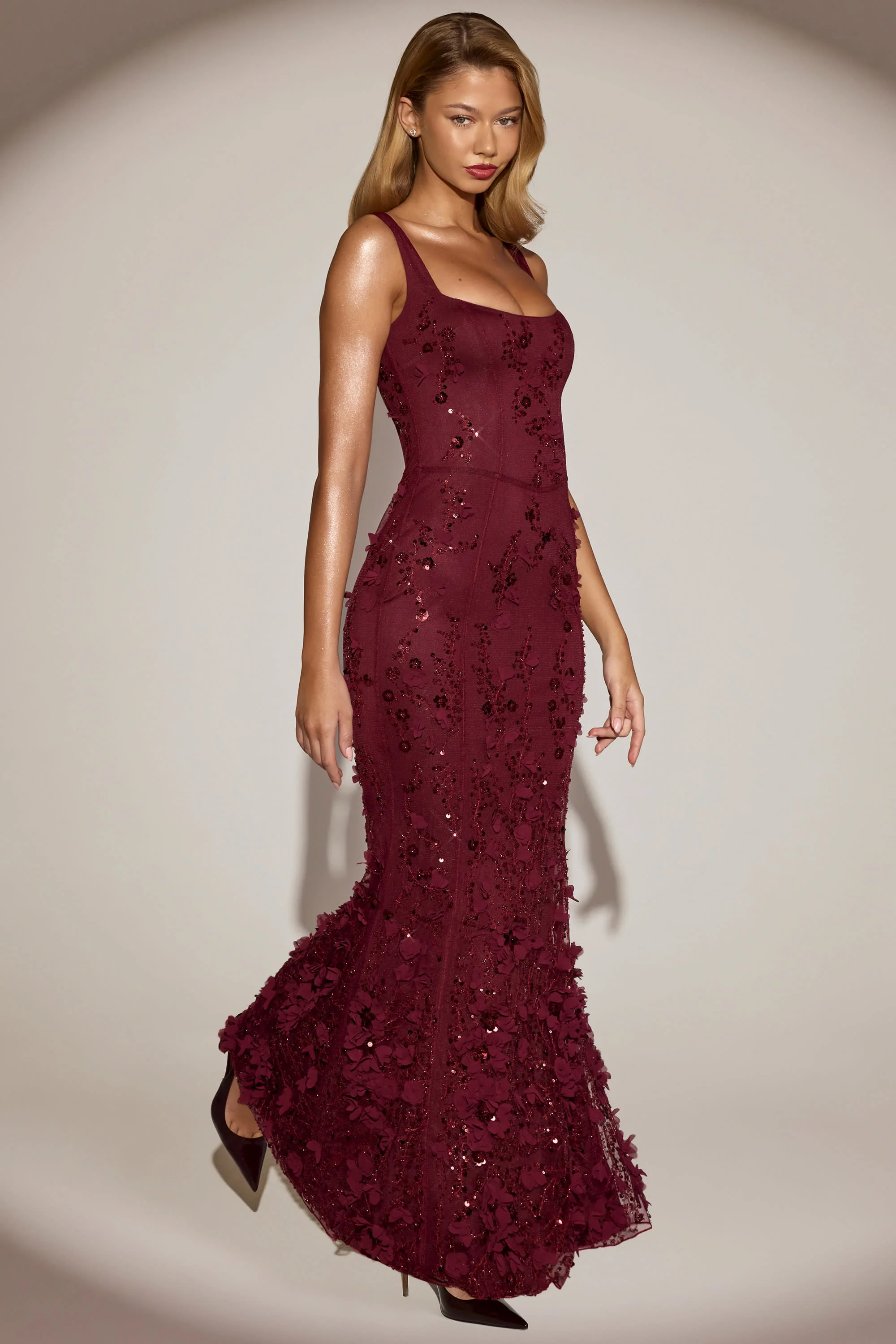 Embellished Appliqué Soft-Scoop Corset Gown in Wine Red - Image 7
