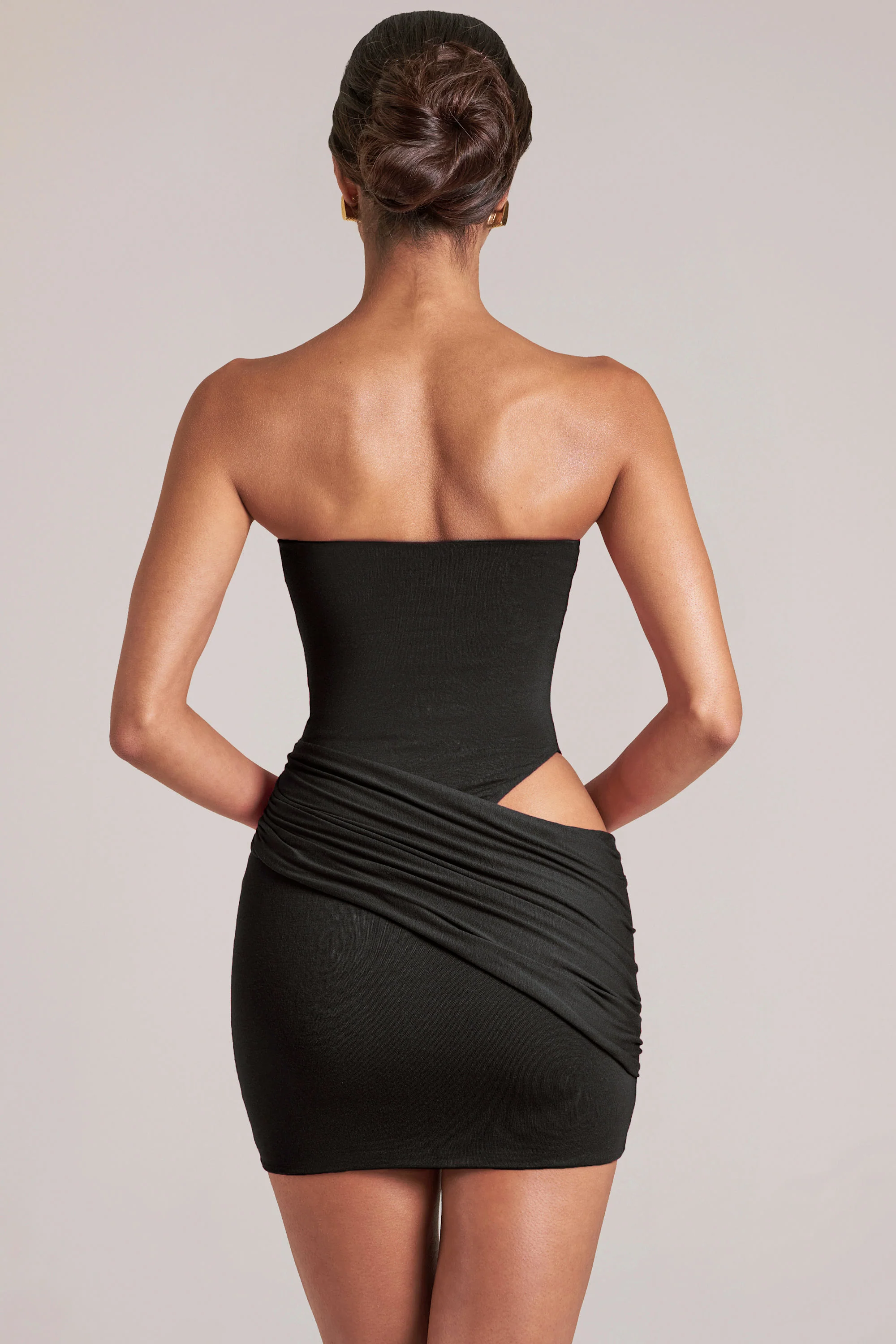 Bandeau Bodycon Mini Dress in Black - Image 7