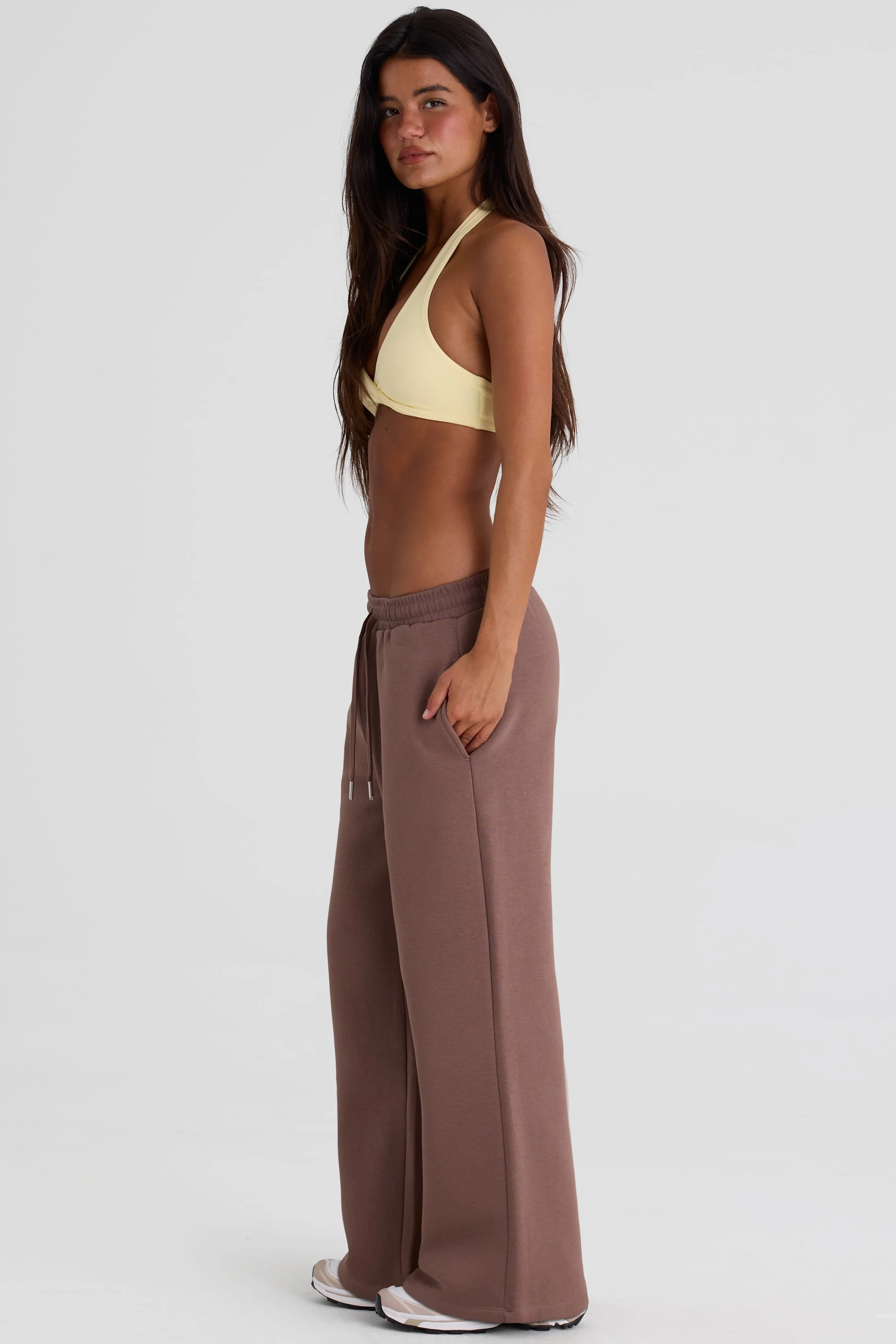 Brushed Jersey Wide-Leg Joggers in Cocoa - Image 3