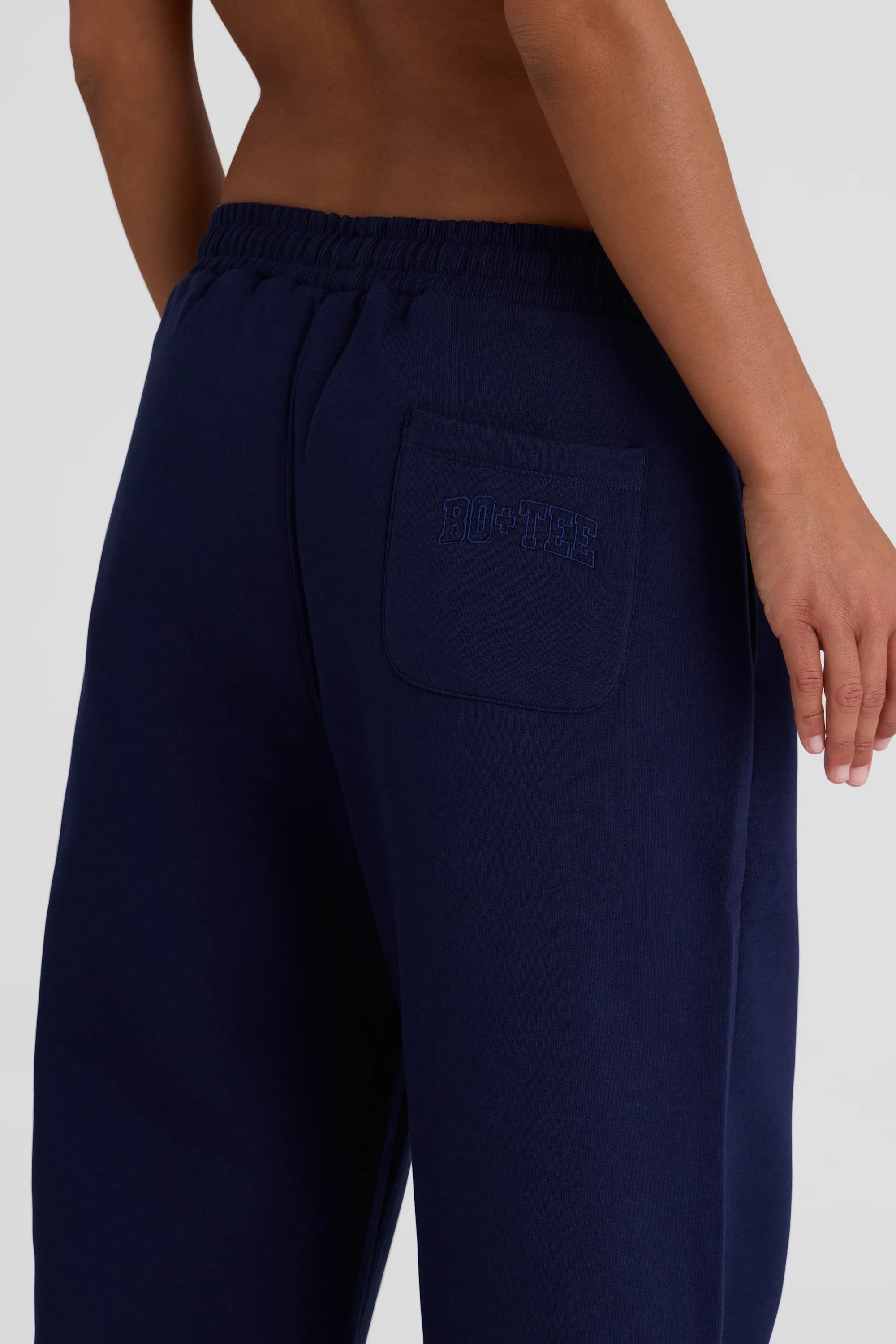 Brushed Jersey Wide-Leg Joggers in Midnight - Image 4